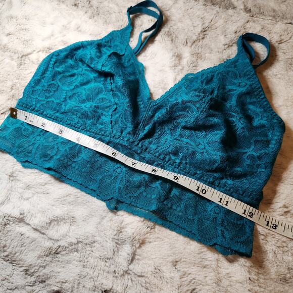 Victoria's Secret Pink Blue Green Lace Bralette Bra Size Small DD - Picture 2 of 4